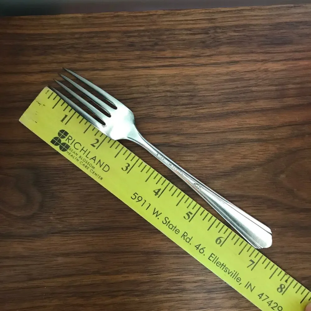 Wm. A. Rogers A1 Plus Oneida Ltd Art Deco Silver Plate Art Deco fork set (10)